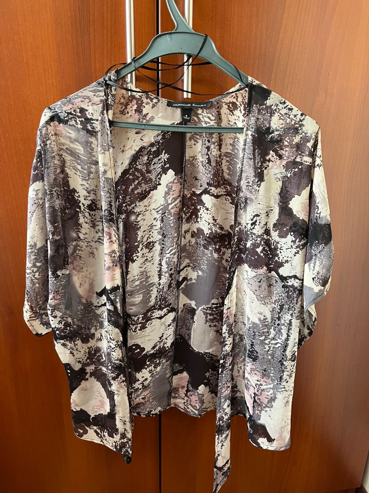 c172b5b8-da62-4bf9-bf06-8f8ed5574446